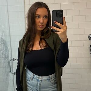 Meet the posher 🤗